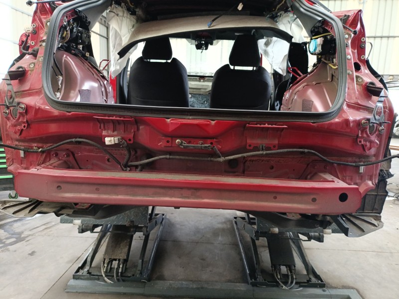 Recambio de refuerzo paragolpes trasero para toyota c-hr (_x1_) 1.8 hybrid (zyx10_, zyx11_) referencia OEM IAM 52023F4010  