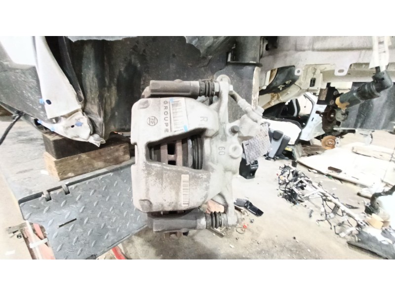 Recambio de pinza freno delantera derecha para peugeot rifter 1.5 bluehdi 130 referencia OEM IAM 1692648580  