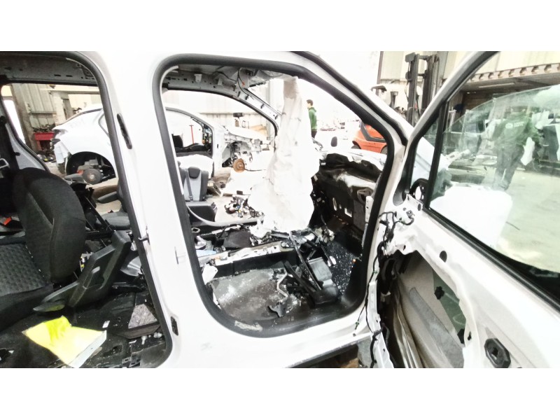 Recambio de gomas contorno puerta para peugeot rifter 1.5 bluehdi 130 referencia OEM IAM   