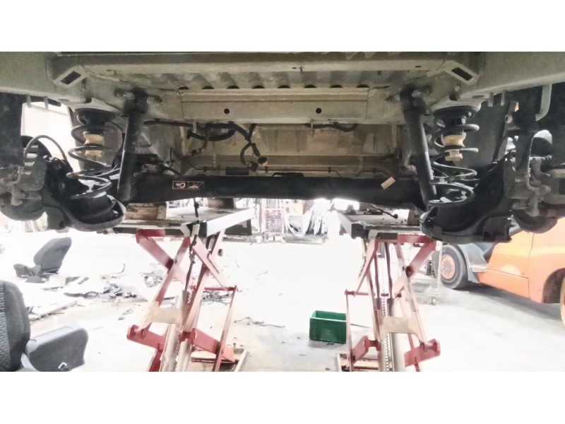 Recambio de puente trasero para peugeot rifter 1.5 bluehdi 130 referencia OEM IAM 9822650280  
