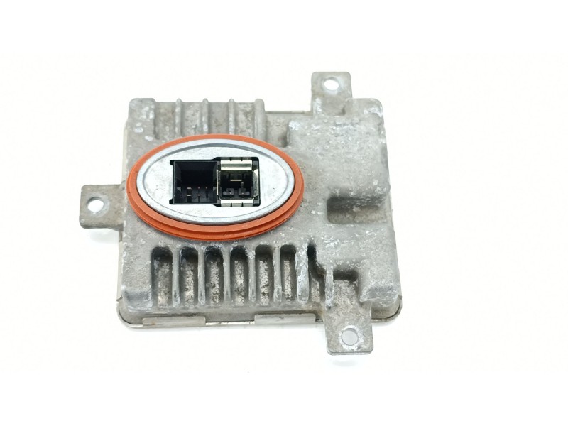 Recambio de centralita faros xenon para bmw x1 (e84) sdrive 18 d referencia OEM IAM 7237647  