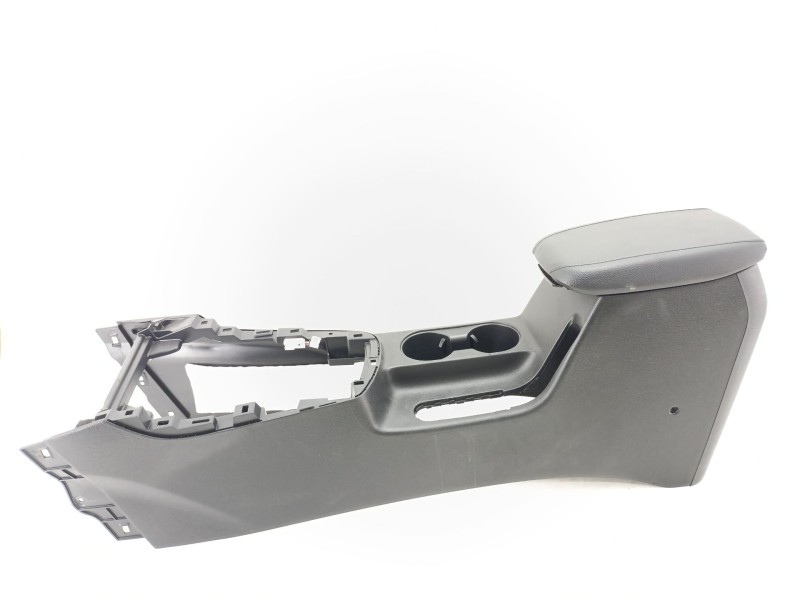 Recambio de consola central para kia xceed (cd) 1.0 t-gdi referencia OEM IAM 84626J7000  