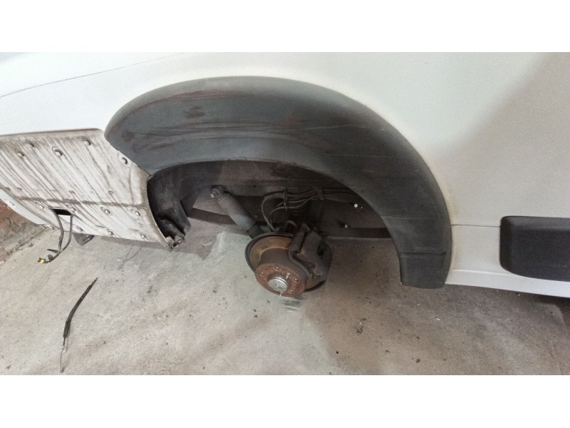 Recambio de moldura para fiat ducato caja/chasis (250_) 180 multijet 3,0 d referencia OEM IAM 735422800  