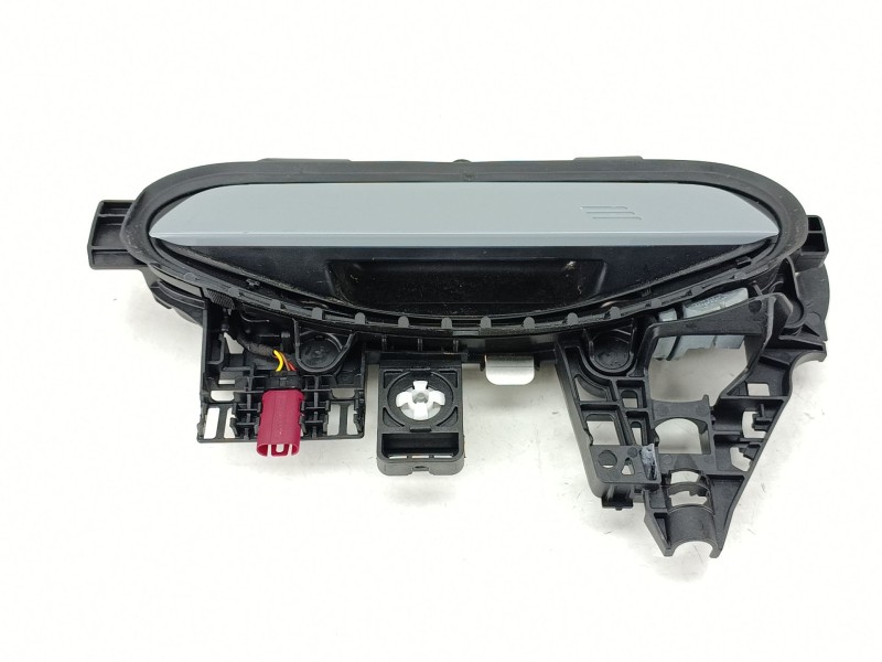 Recambio de maneta exterior delantera izquierda para bmw x2 xdrive 20d referencia OEM IAM 5A68ED5  
