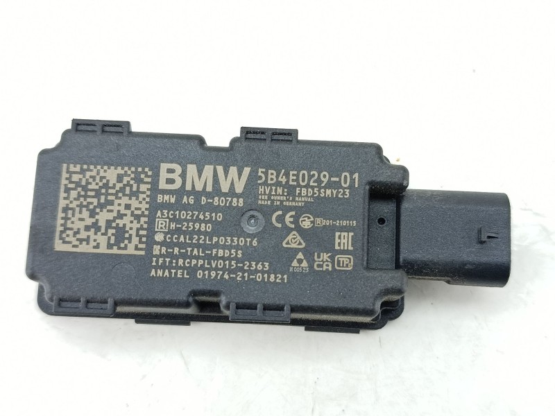 Recambio de antena para bmw x2 xdrive 20d referencia OEM IAM 5B4E02901  