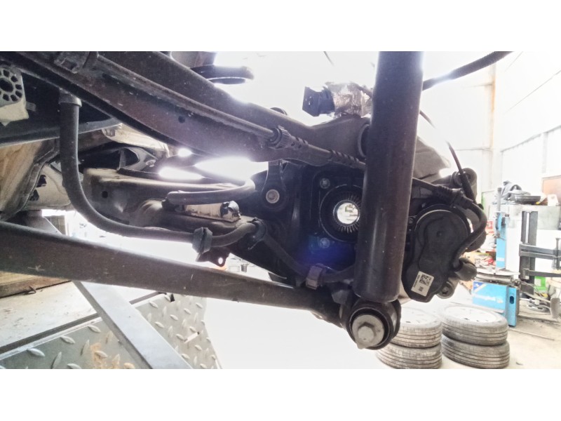 Recambio de mangueta trasera derecha para bmw x2 xdrive 20d referencia OEM IAM 33306894210  