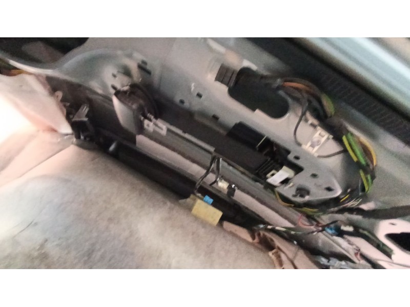 Recambio de cinturon seguridad trasero central para bmw x2 xdrive 20d referencia OEM IAM 72119493878  