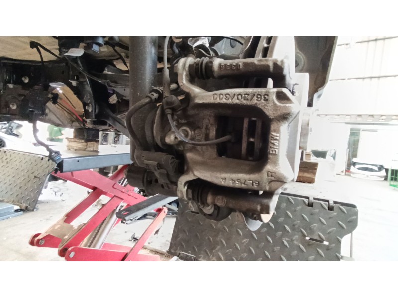 Recambio de pinza de freno trasera derecha para bmw x2 xdrive 20d referencia OEM IAM 34208837110  