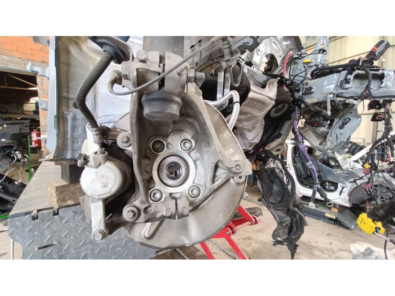 Recambio de mangueta delantera derecha para bmw x2 xdrive 20d referencia OEM IAM 31216890182  