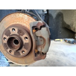 PINZA DE FRENO DELANTERA DERECHA 440019012R 