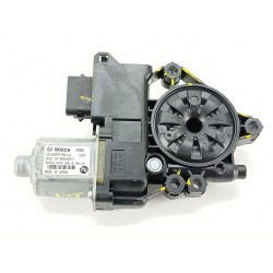 MOTOR ELEVALUNAS DELANTERO IZQUIERDO 82450J7010 
