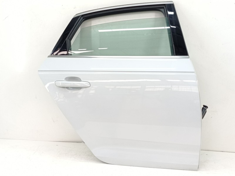 Recambio de puerta trasera derecha para audi a4 b9 (8w2, 8wc) 2.0 tdi referencia OEM IAM 8W5833052C  