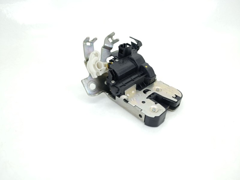 Recambio de cerradura maletero / porton para audi a4 b9 (8w2, 8wc) 2.0 tdi referencia OEM IAM 8W0827503  