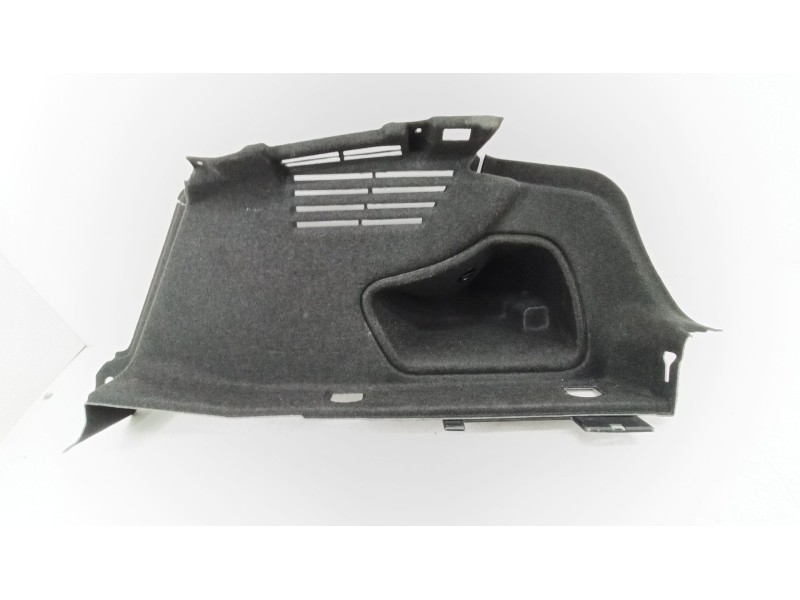 Recambio de moldura para audi a4 b9 (8w2, 8wc) 2.0 tdi referencia OEM IAM 8W5863880B  