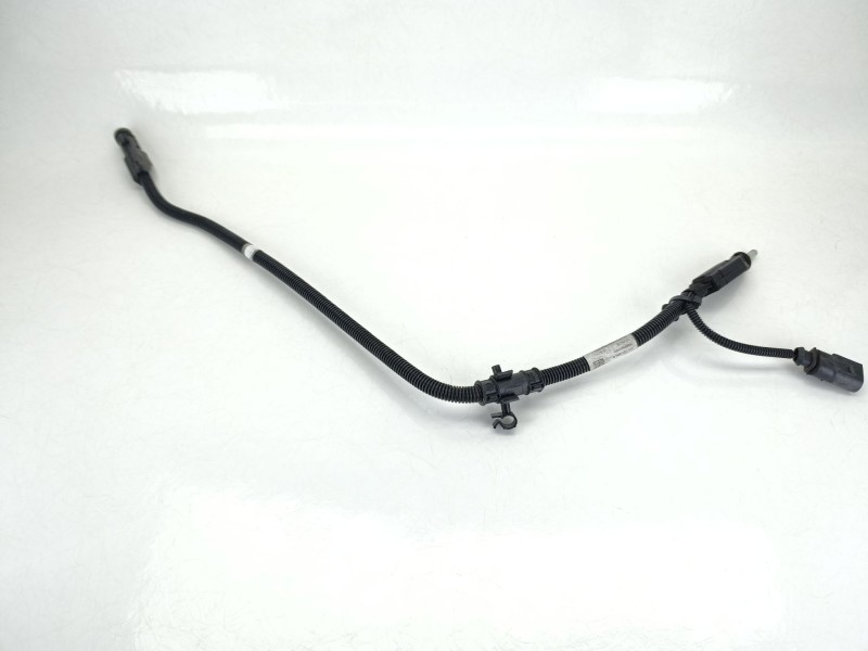Recambio de tubo para audi a4 b9 (8w2, 8wc) 2.0 tdi referencia OEM IAM 04L131960B  