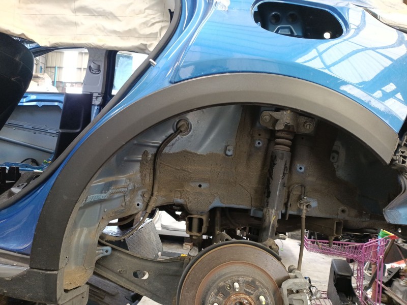 Recambio de aletin trasero izquierdo para kia xceed (cd) 1.4 t-gdi referencia OEM IAM 87741J7CA0  