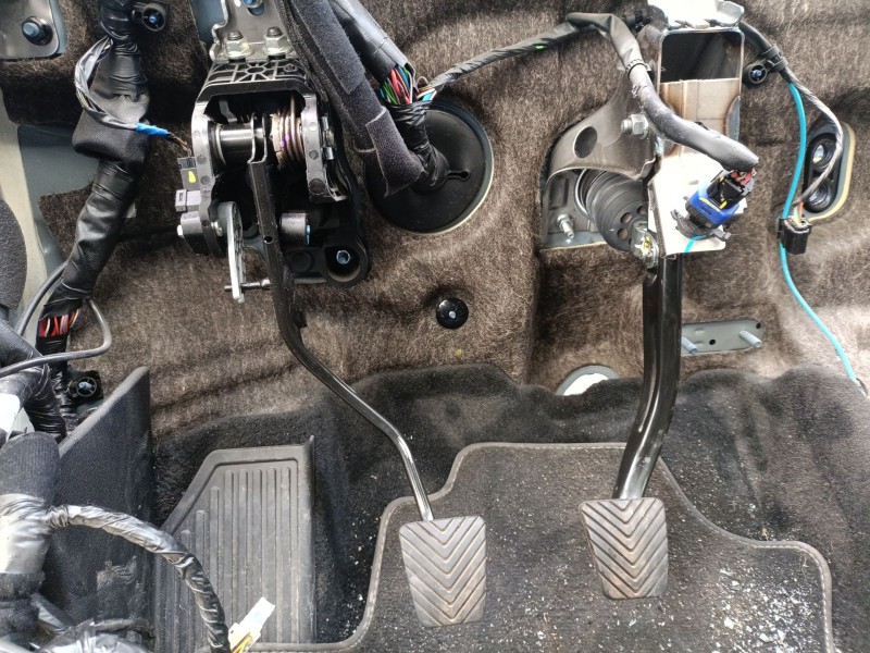 Recambio de pedal embrague para kia xceed (cd) 1.4 t-gdi referencia OEM IAM 32802J7030  