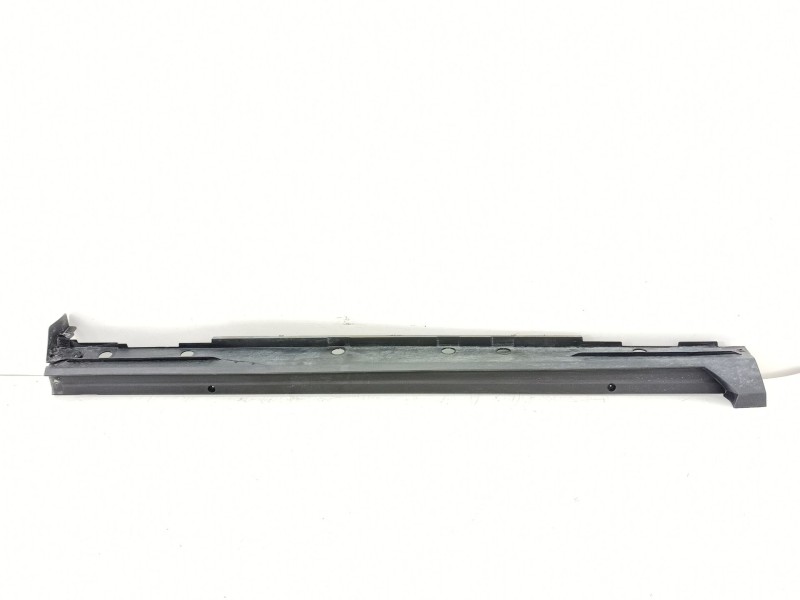 Recambio de faldon lateral para toyota yaris (_p21_, _pa1_, _ph1_) 1.5 hybrid (mxph10) referencia OEM IAM 75860K2010  
