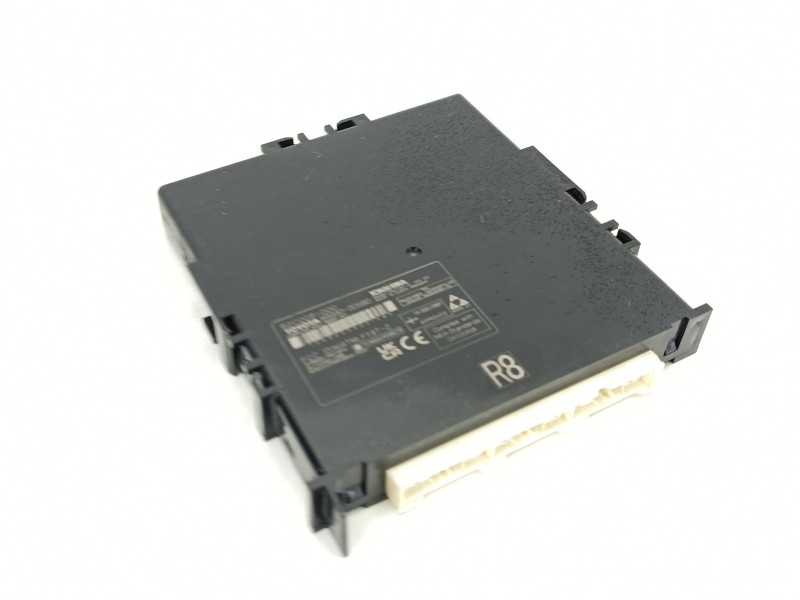 Recambio de modulo electronico para toyota yaris (_p21_, _pa1_, _ph1_) 1.5 hybrid (mxph10) referencia OEM IAM 899900D580  