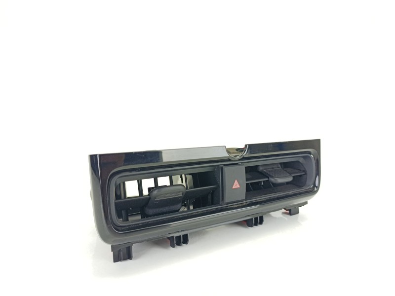 Recambio de rejilla aireadora para toyota yaris (_p21_, _pa1_, _ph1_) 1.5 hybrid (mxph10) referencia OEM IAM 556700D660  