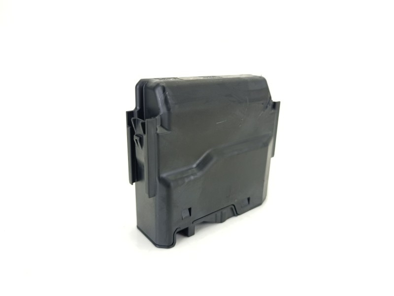 Recambio de modulo electronico para toyota yaris (_p21_, _pa1_, _ph1_) 1.5 hybrid (mxph10) referencia OEM IAM 74810385  