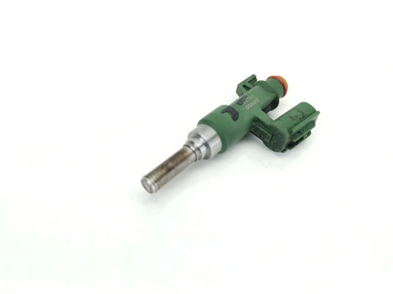 Recambio de inyector para toyota yaris (_p21_, _pa1_, _ph1_) 1.5 hybrid (mxph10) referencia OEM IAM 23209F9050  