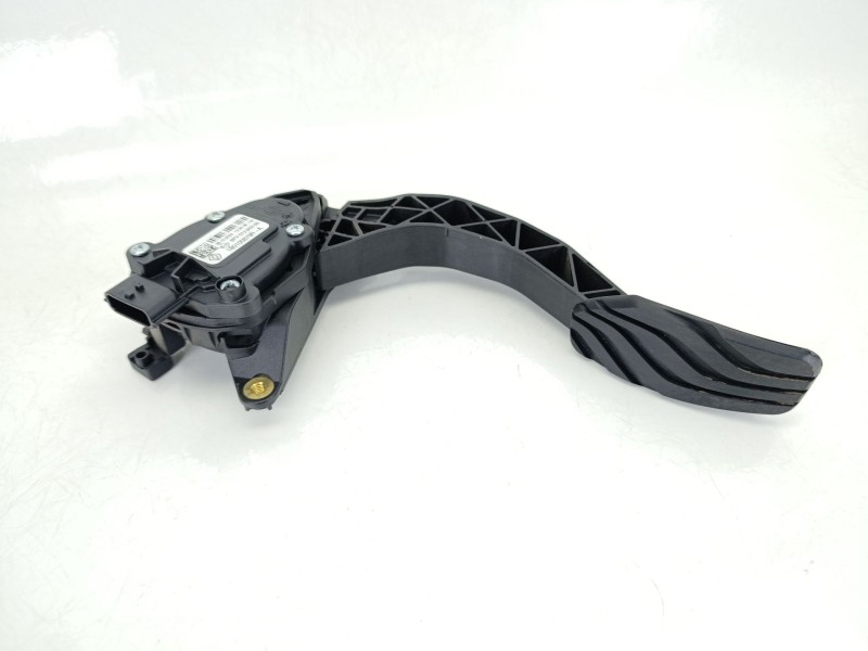 Recambio de potenciometro pedal para renault captur ii (hf_) tce 90 (hfm6) referencia OEM IAM 180100879R  