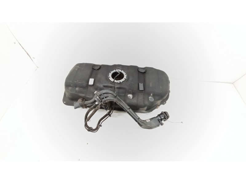 Recambio de deposito combustible para kia carens iv 1.7 crdi referencia OEM IAM 31150A4950  