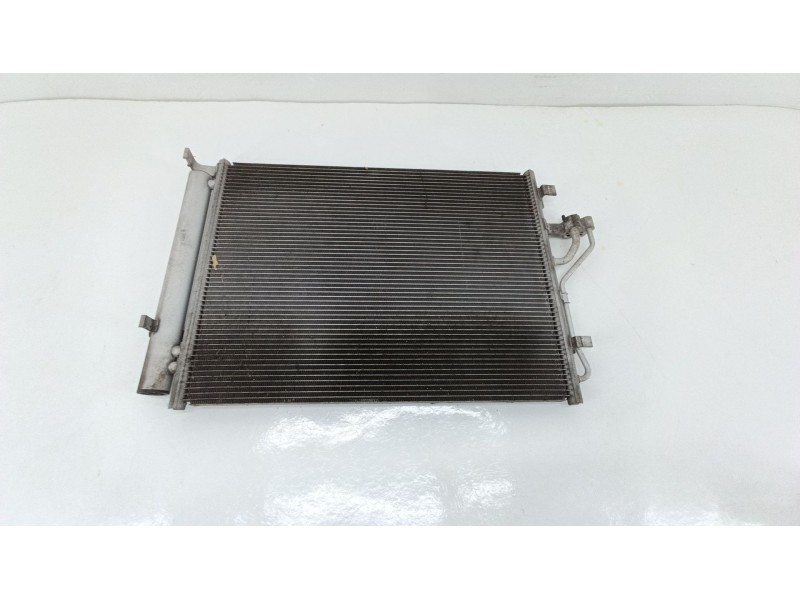 Recambio de condensador / radiador aire acondicionado para kia carens iv 1.7 crdi referencia OEM IAM 97606A4502  
