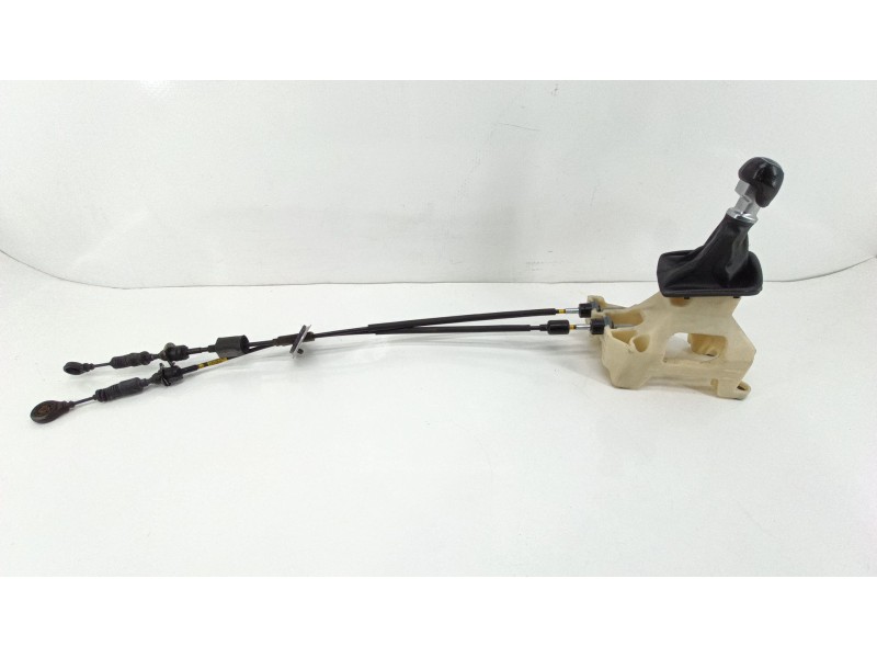 Recambio de palanca cambio para kia carens iv 1.7 crdi referencia OEM IAM 43700A4010  