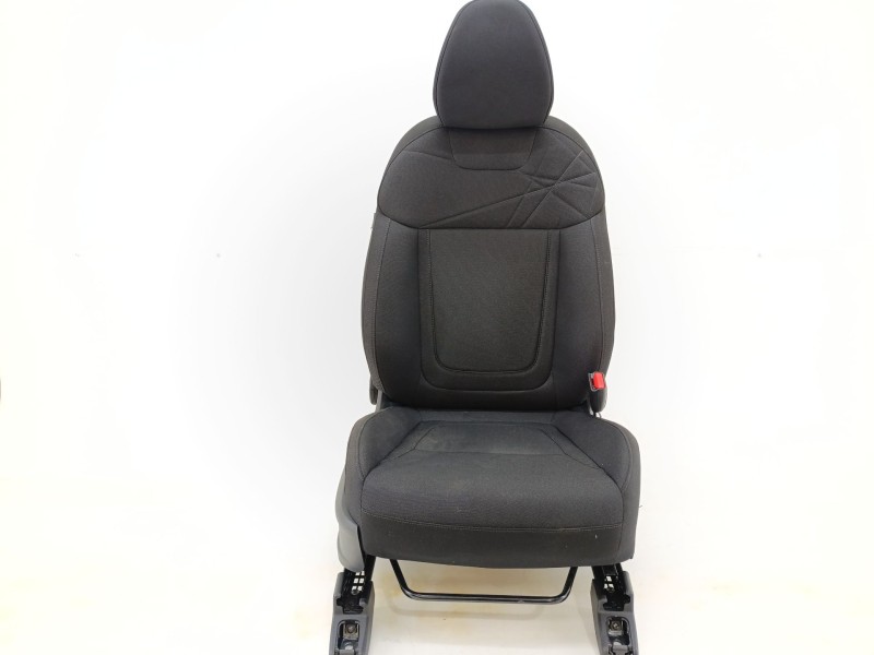 Recambio de asiento delantero derecho para hyundai tucson (tl, tle) 1.6 t-gdi referencia OEM IAM 88400D7002  
