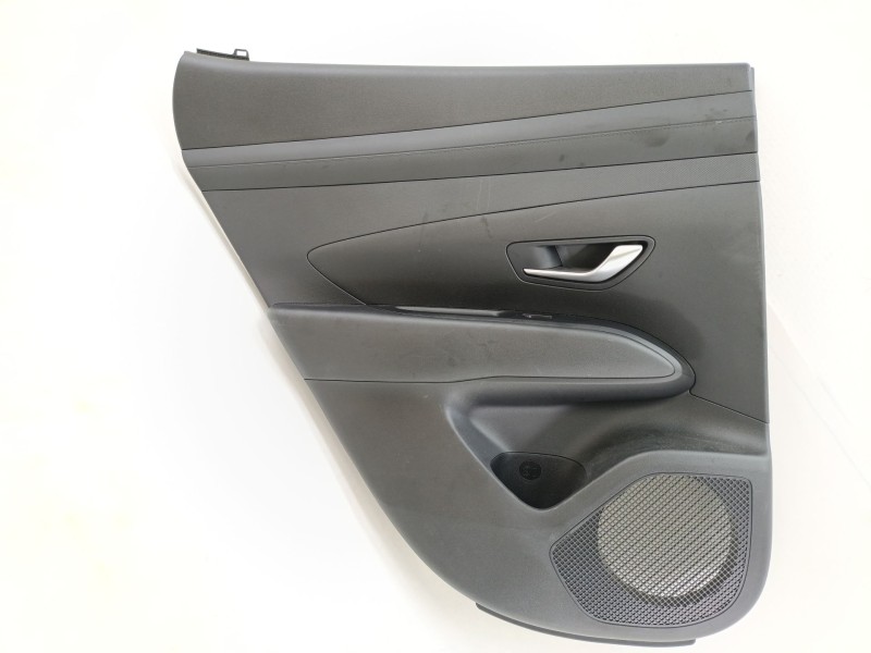Recambio de guarnecido puerta trasera izquierda para hyundai tucson (tl, tle) 1.6 t-gdi referencia OEM IAM 83301N7120NNB  