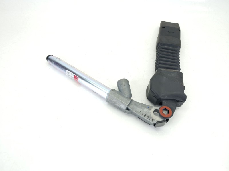 Recambio de pretensor airbag delantero izquierdo para kia carens iv 1.7 crdi referencia OEM IAM 88831A4200WK  