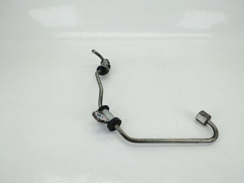 Recambio de tubo para kia carens iv 1.7 crdi referencia OEM IAM 314102A640  
