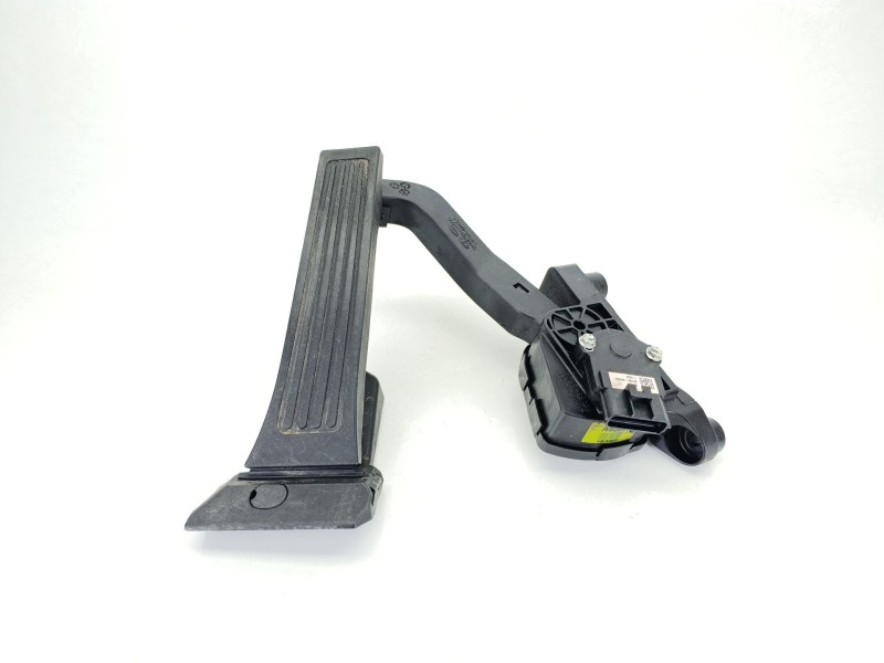 Recambio de potenciometro pedal para kia carens iv 1.7 crdi referencia OEM IAM 351902A000  