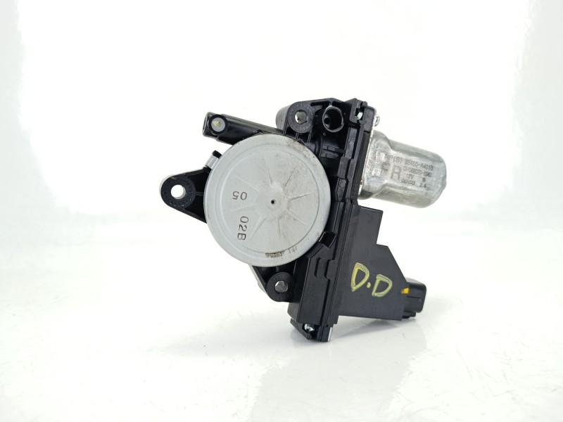 Recambio de motor elevalunas delantero derecho para kia carens iv 1.7 crdi referencia OEM IAM 82460A4010  