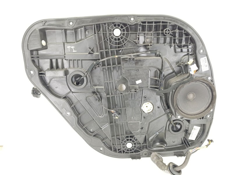 Recambio de elevalunas trasero izquierdo para kia carens iv 1.7 crdi referencia OEM IAM 83470A4050  