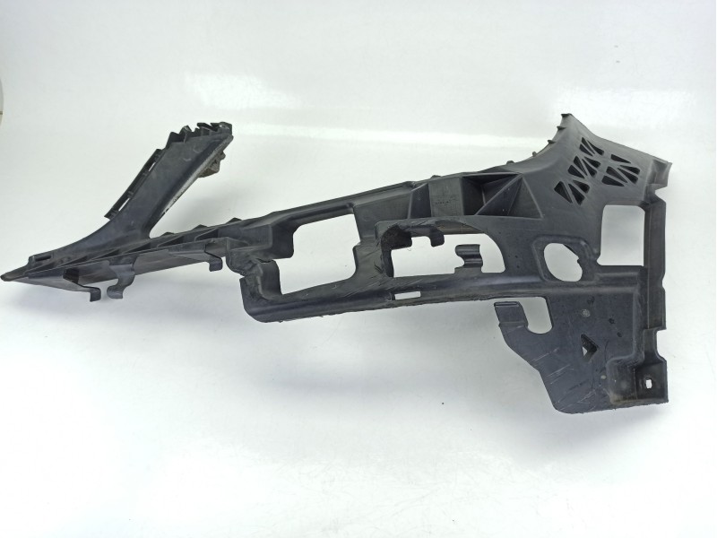 Recambio de soporte faro izquierdo para mercedes-benz clase c (w204) c 200 cdi (204.007, 204.006) referencia OEM IAM A2048850765