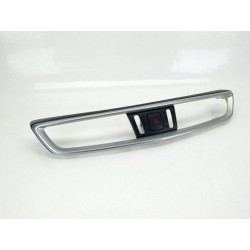 Recambio de moldura para nissan qashqai ii (j11, j11_) 1.7 dci referencia OEM IAM 68750HV50B  