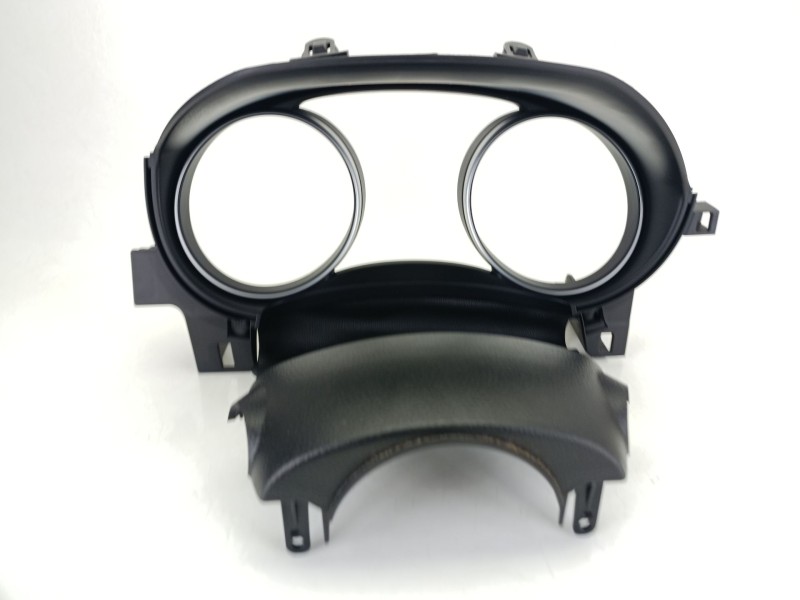Recambio de moldura para nissan qashqai ii (j11, j11_) 1.7 dci referencia OEM IAM 68240HV00A  