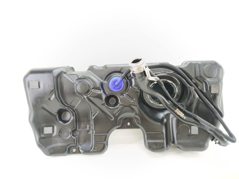 Recambio de deposito combustible para bmw 1 (f40) 118 d referencia OEM IAM 16115A9E071  