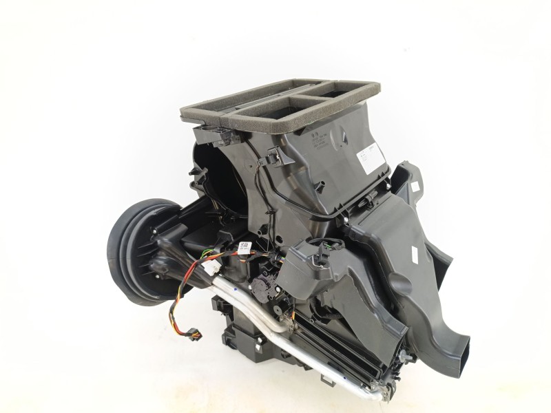 Recambio de calefaccion entera normal para bmw 1 (f40) 118 d referencia OEM IAM 5A8E34604  