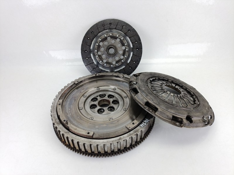 Recambio de kit embrague para nissan qashqai i (j10, nj10) 1.5 dci referencia OEM IAM 1231000Q0J  