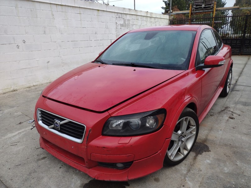 VOLVO C30 (533)