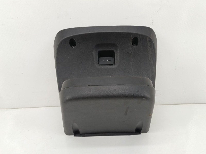 Recambio de consola central para citroën jumper iii furgoneta 2.2 bluehdi 140 referencia OEM IAM 1317808070  