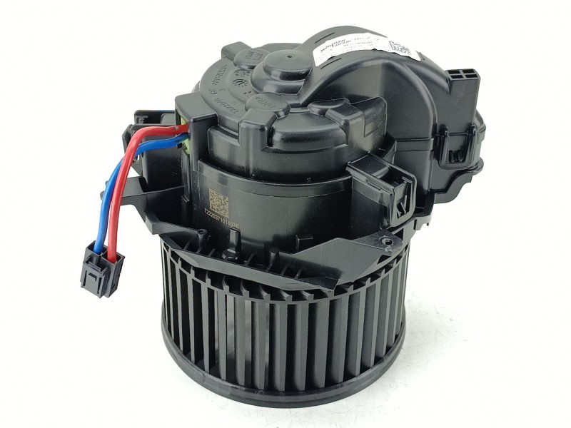 Recambio de motor calefaccion para bmw 1 (f40) 118 d referencia OEM IAM 5A06B8901  