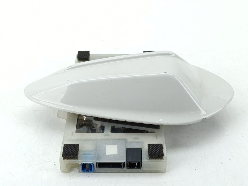 Recambio de base de antena para bmw 1 (f40) 118 d referencia OEM IAM TN1R23NE  