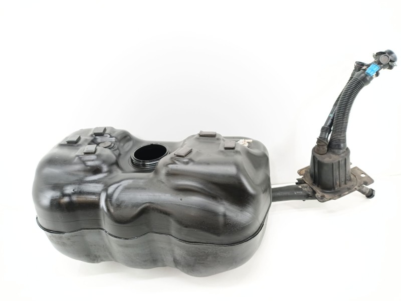 Recambio de deposito combustible para citroën jumper iii furgoneta 2.2 bluehdi 140 referencia OEM IAM 01379008080  