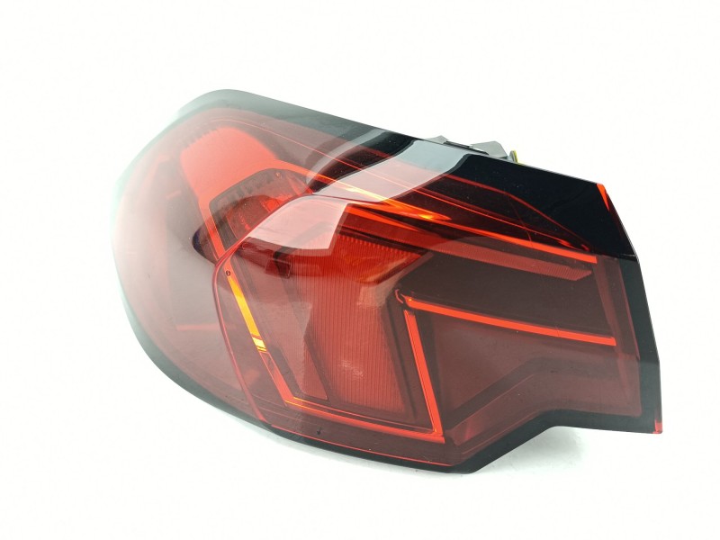 Recambio de piloto trasero izquierdo para bmw 1 (f40) 118 d referencia OEM IAM 63215A36167  