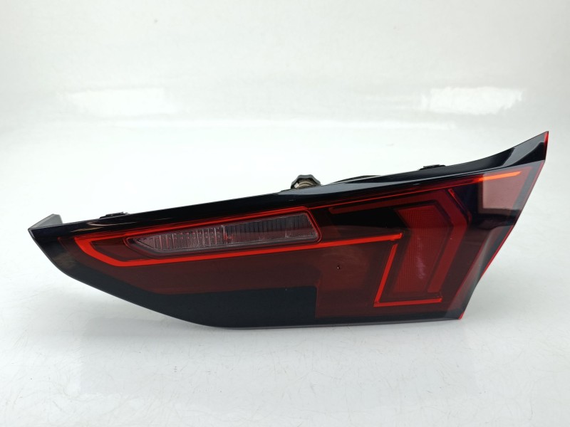 Recambio de piloto trasero derecho interior para bmw 1 (f40) 118 d referencia OEM IAM 63215A36174  